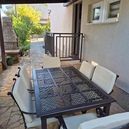 Holiday Home Marija فانتاسيسي المظهر الخارجي الصورة
